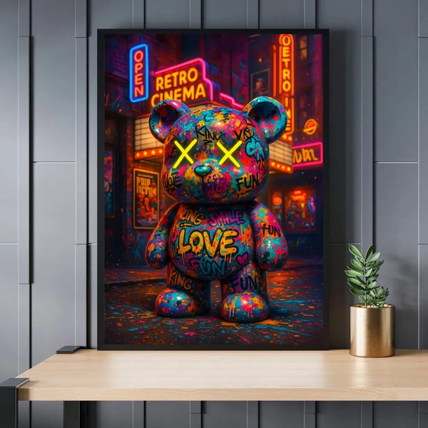 Touteladeco / Toile / Tableau / tableau ourson street art / teddy bear graffiti / déco pop urbaine / cinéma rétro / art mural coloré / neon art / love fun king / affiche pulp fiction / déco moderne fun / ours coloré