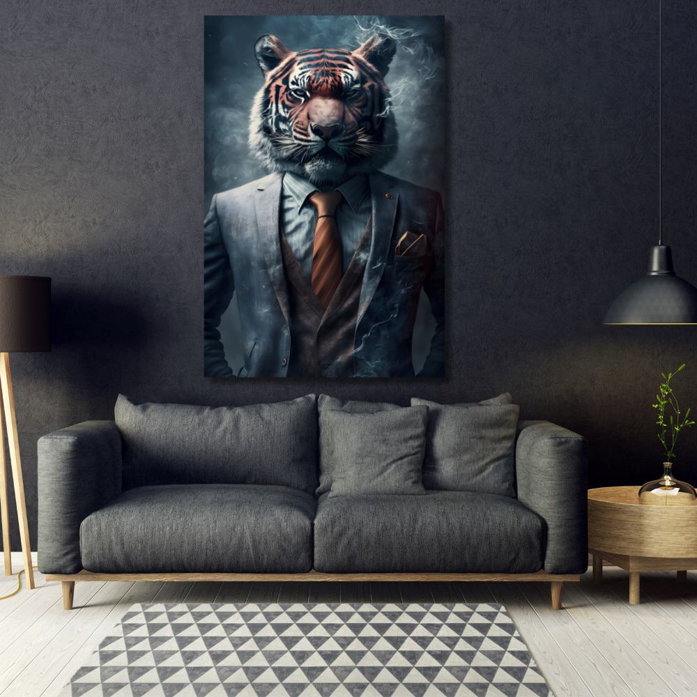 Touteladeco / tableau tigre / art moderne / tigre en costume / décoration murale / animal humanisé / style sophistiqué / ambiance sombre / art digital réaliste / Toile / tableau puissant et classe / déco tendance / tigre majestueux / idees cadeaux / impression sur toile / déco salon et bureau