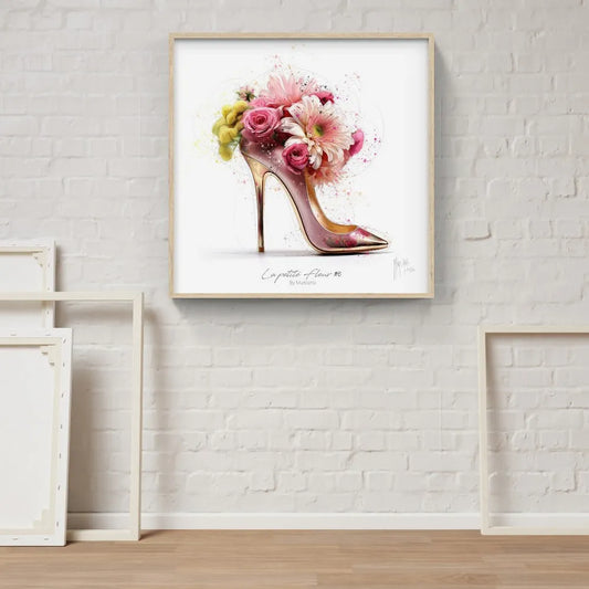 Touteladeco / Tableau Art / femme / Art / Patrice Murciano / Pop Art / Décoration Murale / Décoration de maison / Moderne / Toile / Chaussure / Talon / Dorée / Fleur / Chic / Elegant / Glamour