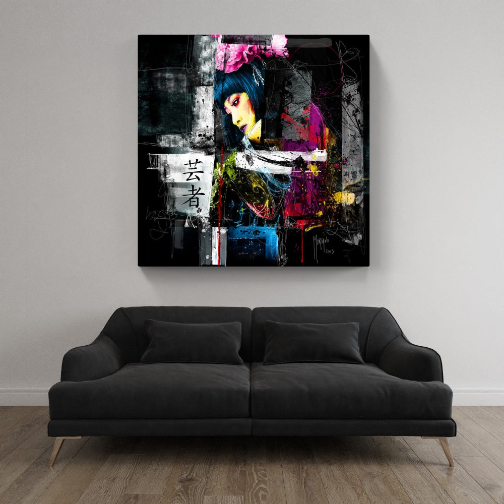 Touteladeco / Toile / tableau / Patrice Murciano / tableau tokyo black / portrait femme japonaise / art urbain contemporain / décoration murale asiatique / geisha moderne stylisée / peinture éclaboussée colorée / style street art élégant / calligraphie japonaise / impression sur toile / tableau artistique et expressif