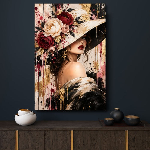 Tableau femme, Tableau chapeau fleuri, Tableau glamour, Tableau chic, Tableau portrait féminin, Tableau fleurs, Tableau femme élégante, Tableau bordeaux, Tableau beige et doré, Tableau mode, Tableau couture, Décoration murale chic, Toile femme, Art contemporain, Tableau tendance, Décoration salon, Décoration chambre